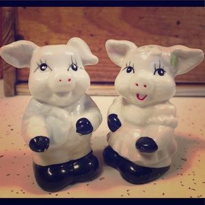 Pig Salt and Pepper Shakers